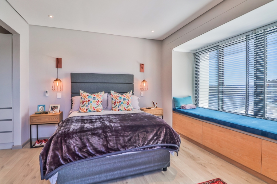 4 Bedroom Property for Sale in Brackenridge Western Cape